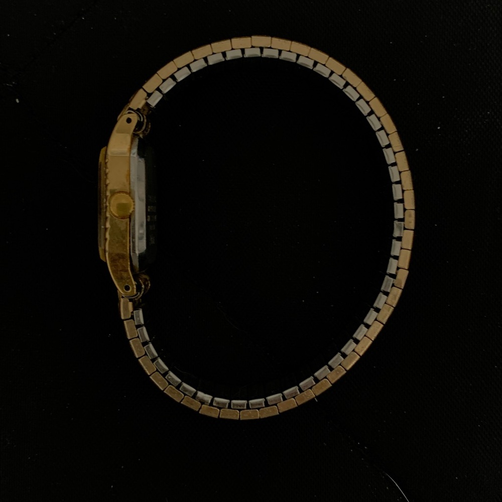 Pulsar Gold Rectangular Quartz Watch - Picture 3 of 5